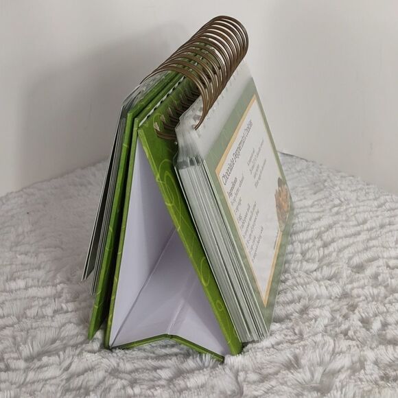 Cookie Recipe Book   - Picture 6 of 7